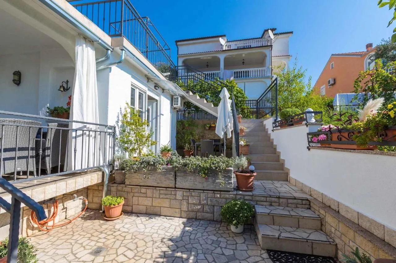 Apartment In Crikvenica 5244 Croatia
