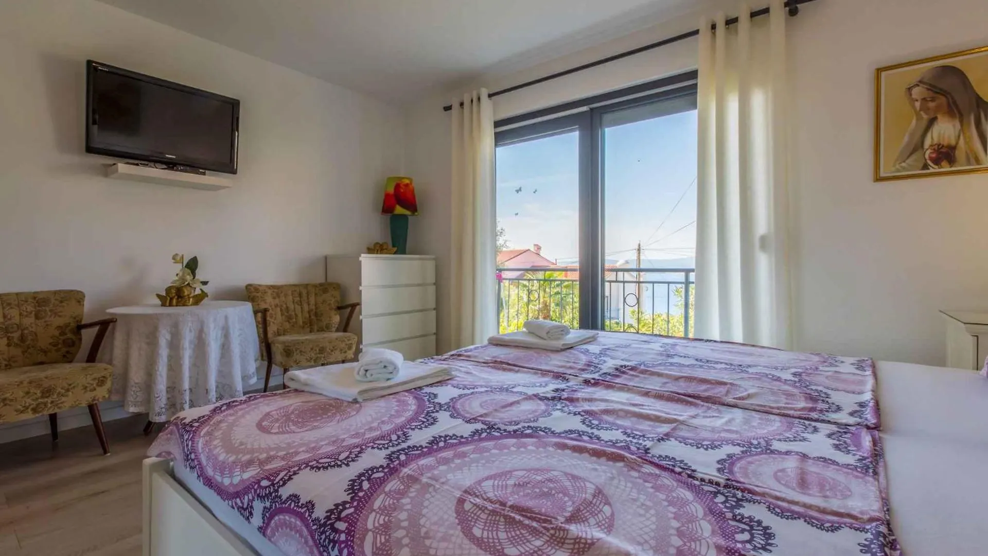 Apartment In Crikvenica 5244